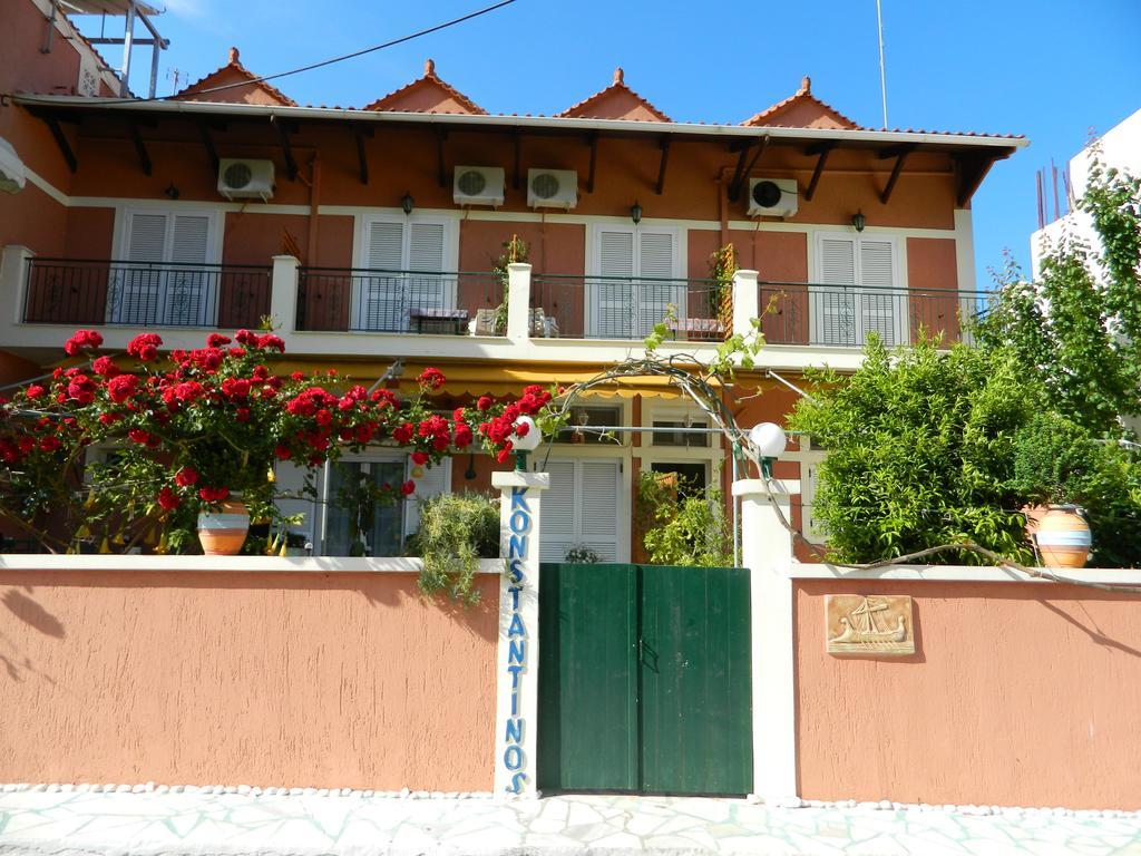 Konstantinos Apartments Agia Efimia Eksteriør billede