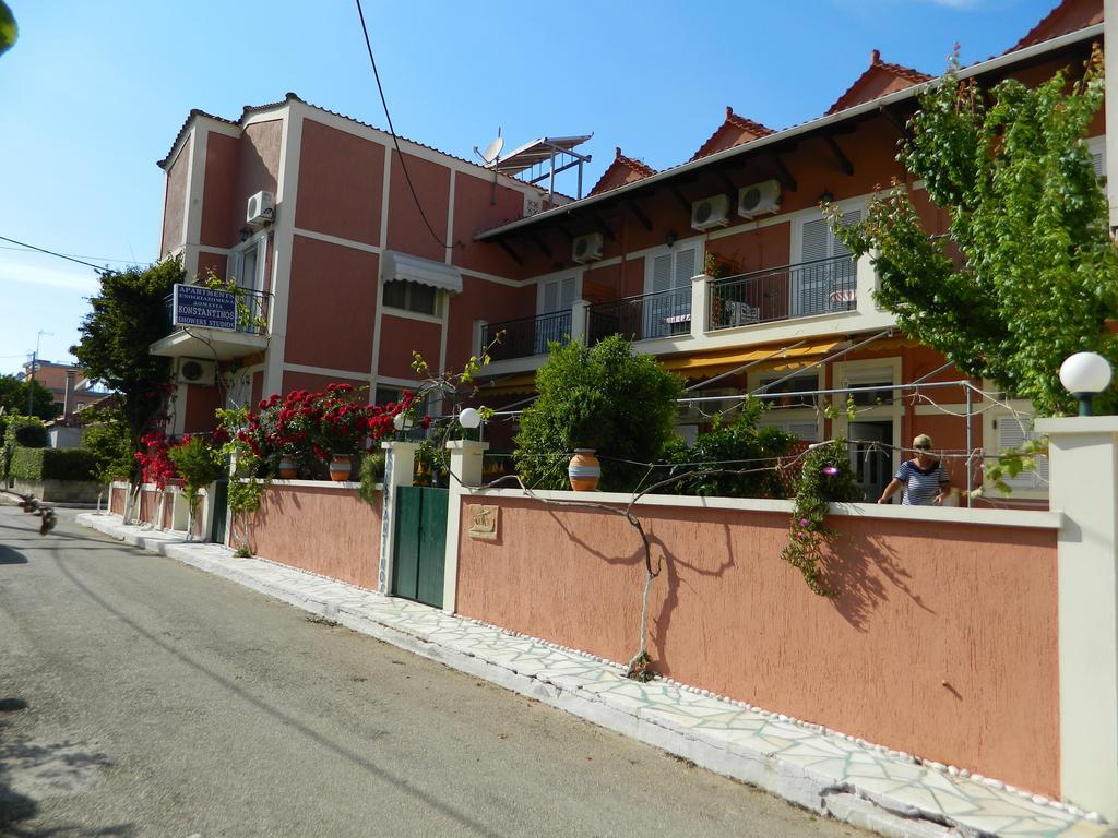 Konstantinos Apartments Agia Efimia Eksteriør billede